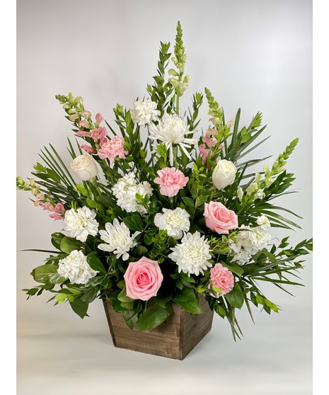 Rosé Box Arrangement